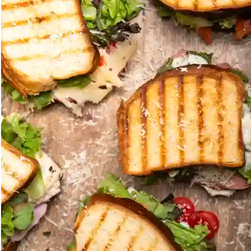 Combo Sandwich + Bebida