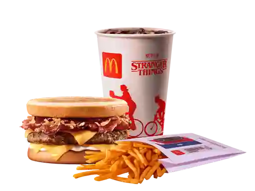 McCombo grande Stranger Burger Sandwich