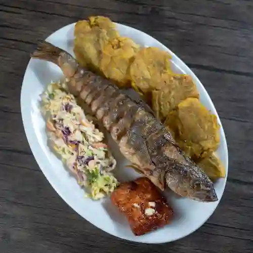 Pescado Frito Entero