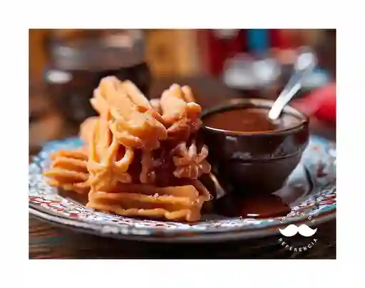 24 Churros Mas Dos Chocolates Calientes
