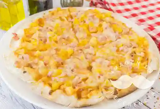 Pizza Pollo a la Piña Mediana