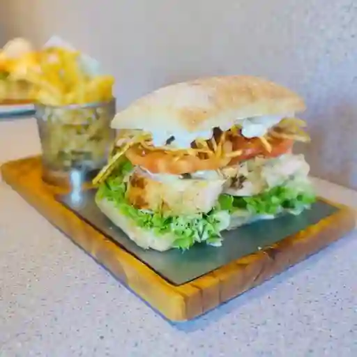 Sanguche Pollo Al Carbón