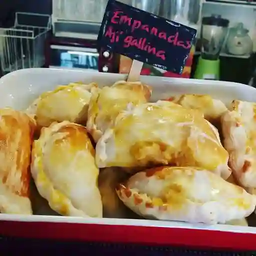 2 Empanaditas