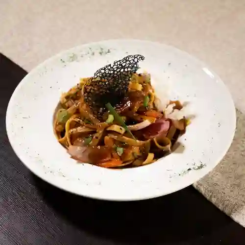 Fetuccini Salteado de Pollo