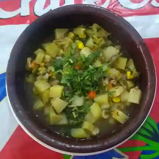 Carbonada y Ensalada
