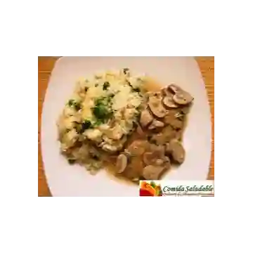 Carne Champiñón, Arroz Chaufan