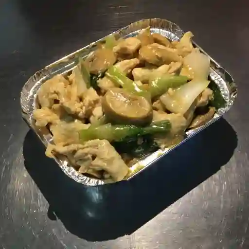 Pollo Champiñón
