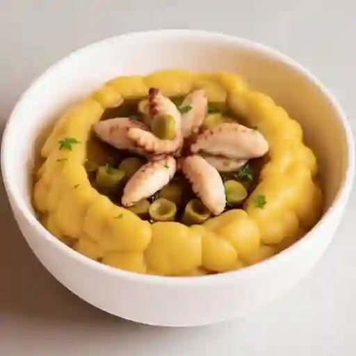 Causa De Pulpo Al Olivo