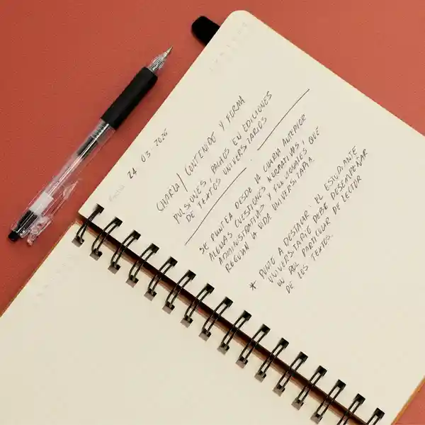 Libreta Forrada Con PU 120 Hojas Con Líneas Café Casaideas