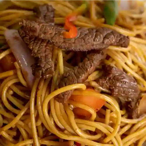 Tallarín Saltado de Vacuno