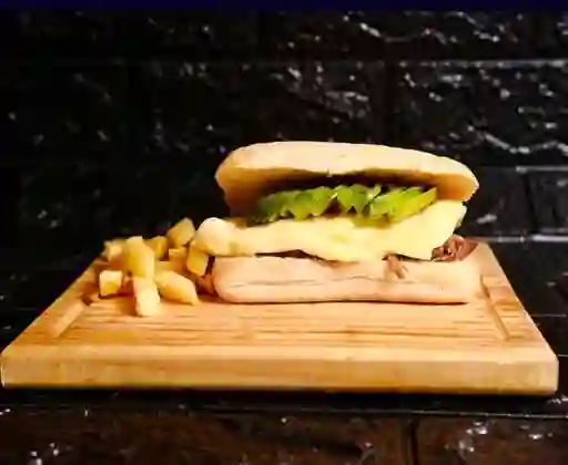 Mechada Brasilera+Papas Fritas