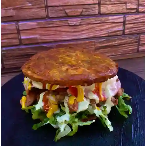 Patacón de Pollo Picado