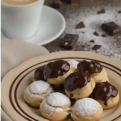 Miniprofiteroles Rellenos de Crema(5und)