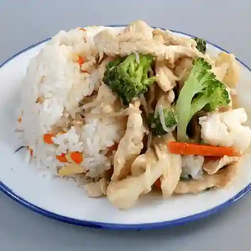 Colación chapsui pollo con arroz