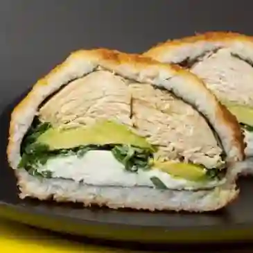 Sushi burguer pollo