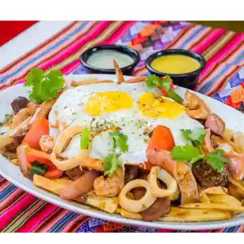 Chorrillana Mar y Tierra 3 Pax