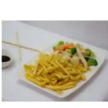 Chapsui de Pollo + Papas Fritas