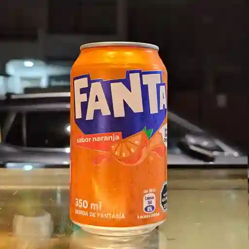 Fanta en lata