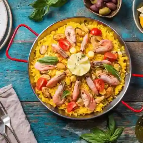 Bandeja Familiar de Arroz con Mariscos