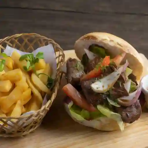 Sandwich Lomo Saltado