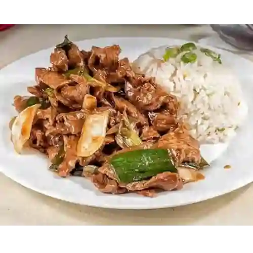 Carne Mongoliana con Arroz