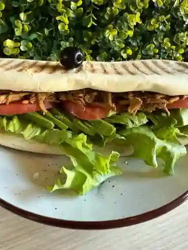 Panini Pollo Palta Tomate
