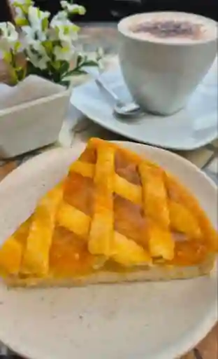 Kuchen de Manzana Porcion