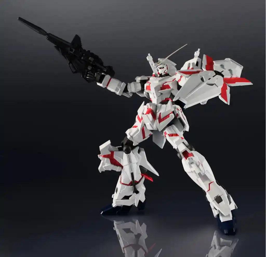 Bandai Figura de Acción Gundam Universe Rx-0 Unicorn Gundam