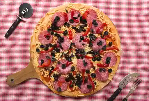 Pizza Familiar Calabresa