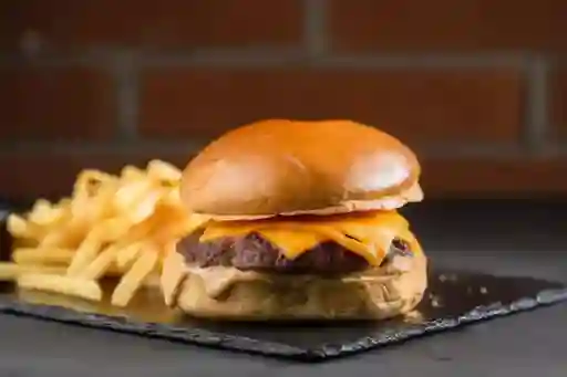 Hamburguesa+ Papas Fritas+ Bebida 350ml