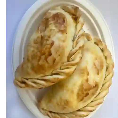 Empanada Mechada Queso