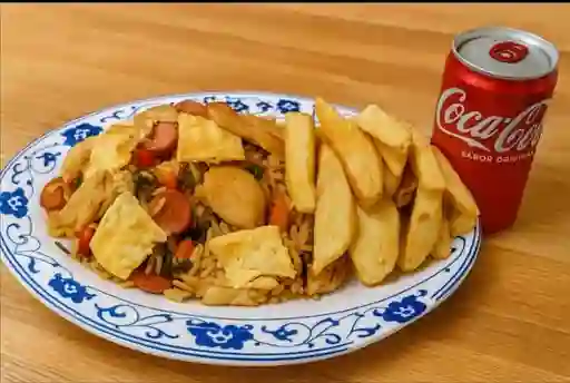 Combo Arroz Chaufa + Bebida en Lata