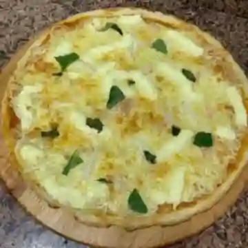 Pizza 4 Quesos