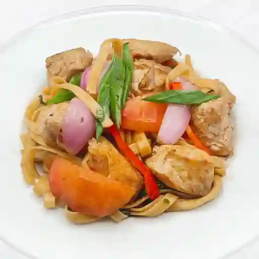 Spaghetti saltado pollo