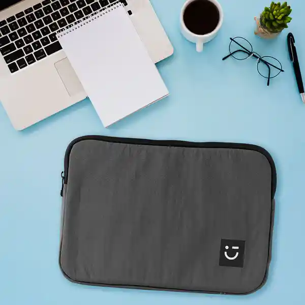 Funda Para Laptop Miniso