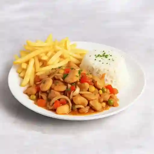 Pollo Saltado