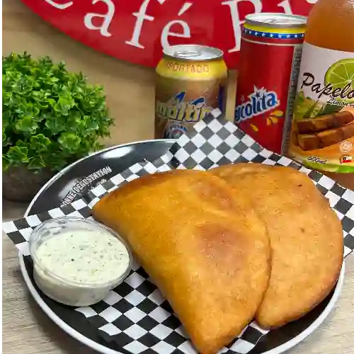 Empanada Frita de Carne Molida