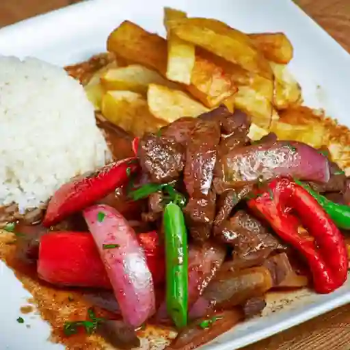 Lomo Saltado