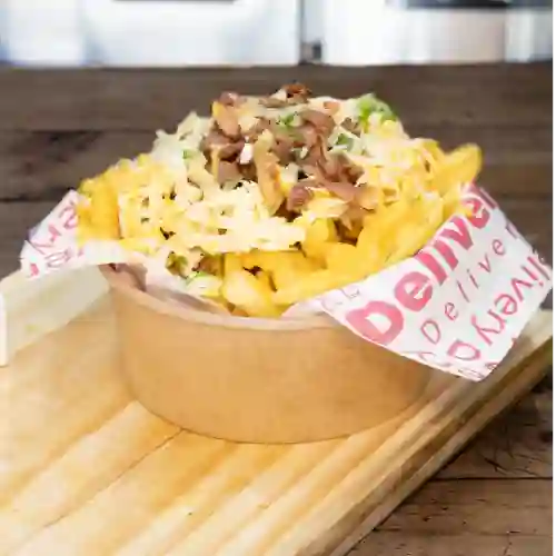 Papas Queso Cheddar y Tocino (chic)