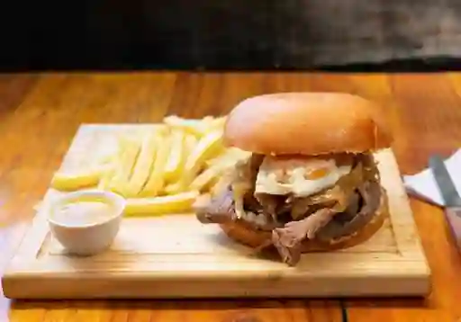 Churrasco che milico+papas fritas