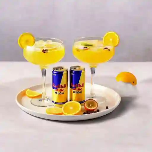 2 Tropical Gin + 2 Red Bull Yellow.