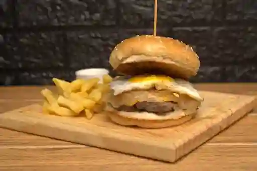 John Cena con Papas Fritas