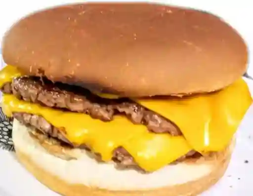 Burger Cheddar ( Doble Carne ) Papas Fritas de Cortesia