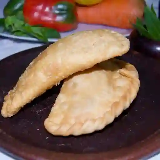 Empanadas Frita de Camarón Queso