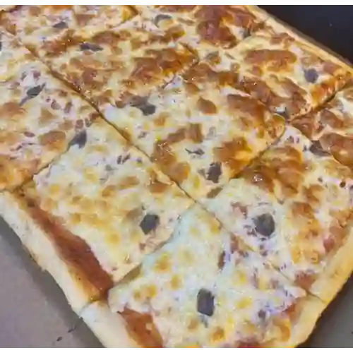 Pizza Anchoas 1/4 Metro