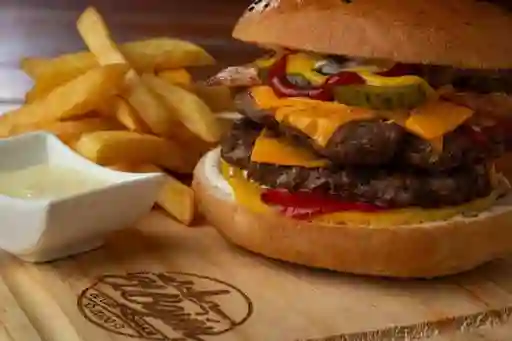 Hamburguesa Doble Cheese Burger “El Bajón”