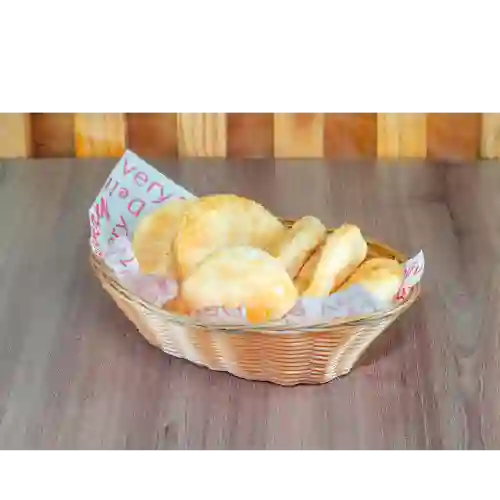 Empanada de Queso X 6