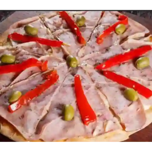 Pizza de Jamón y Morrón