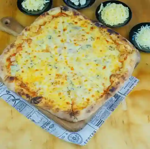 Pizza 4 Quesos 20 Cm