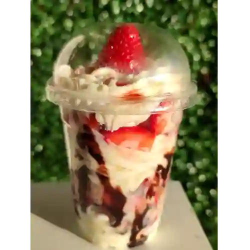 Fresas con Crema Tradicional